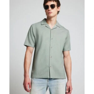 Tommy Bahama Silk Short Sleeve Button Down Shirt